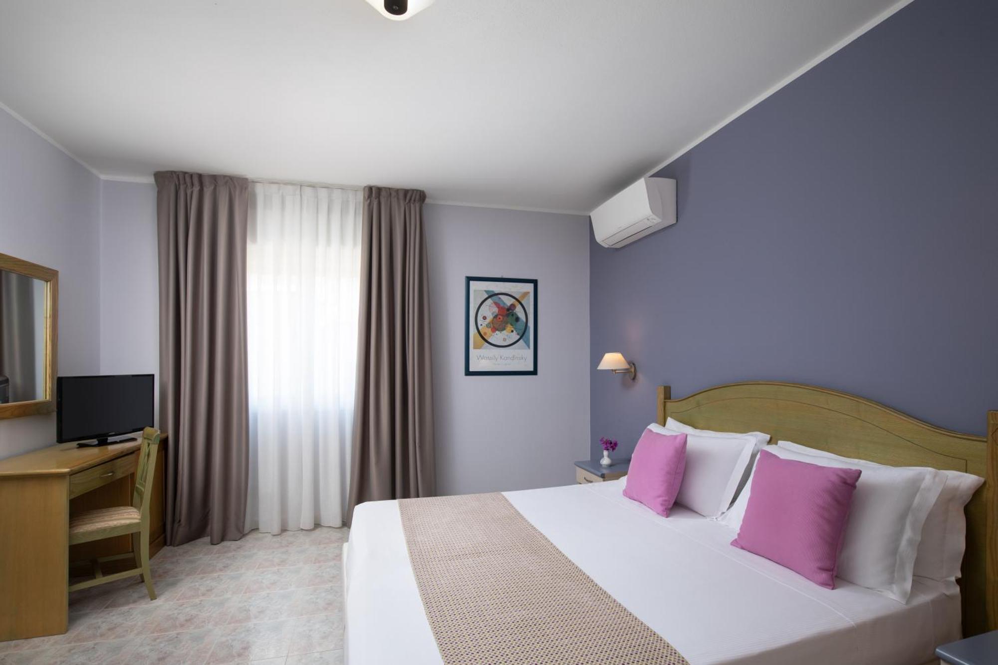 Hotel Rosa Dei Venti Кастельсардо Экстерьер фото