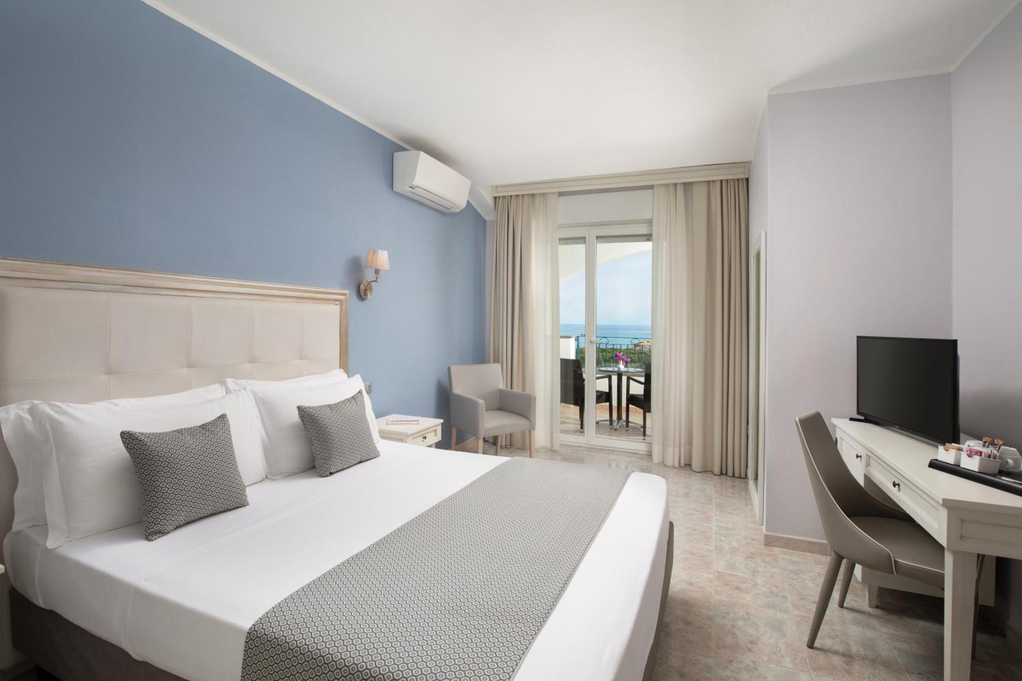 Hotel Rosa Dei Venti Кастельсардо Экстерьер фото